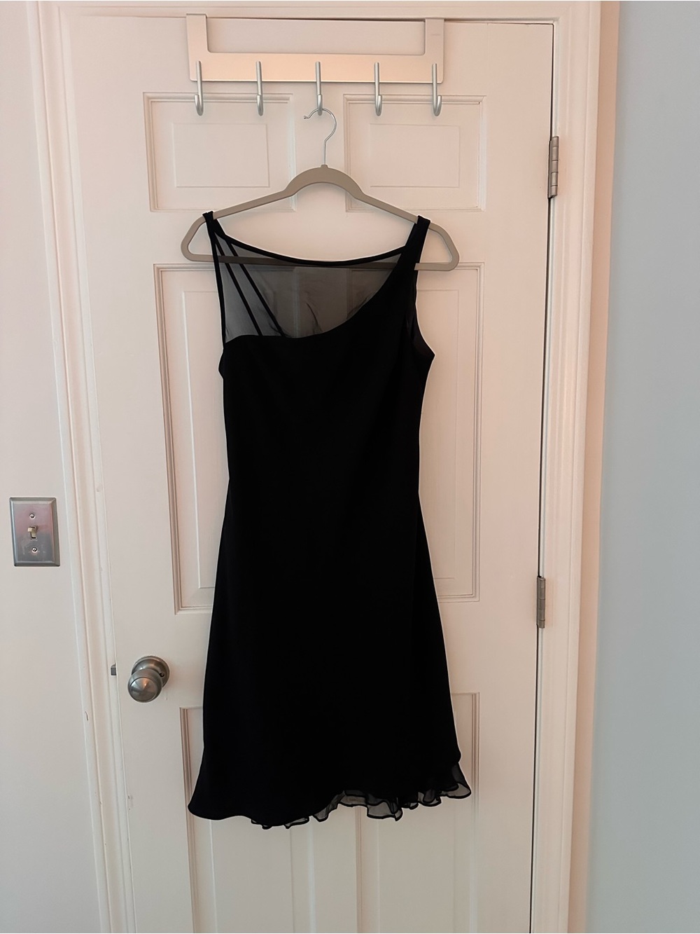 Jones New York Black One-Shoulder Mesh-Detail Dress